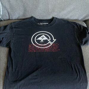 LRG Mens L Black T Shirt.